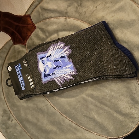 Poltergeist 🦊 socks size 6-12 NWT - Picture 1 of 5